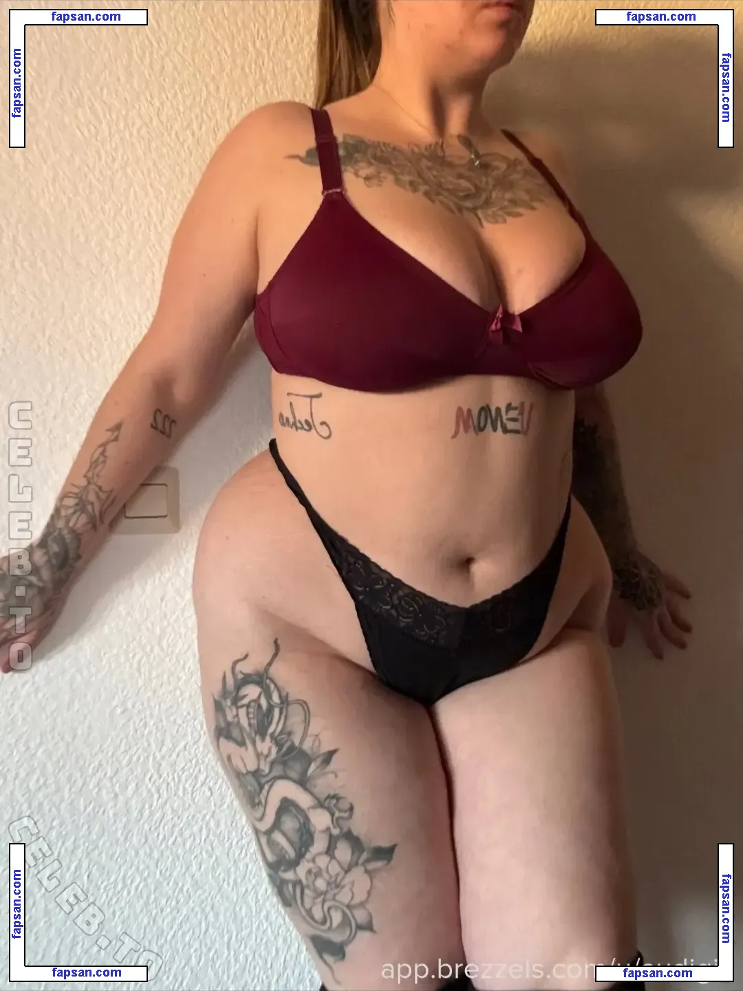 Helenasaudi3 nude photo #0002 from OnlyFans