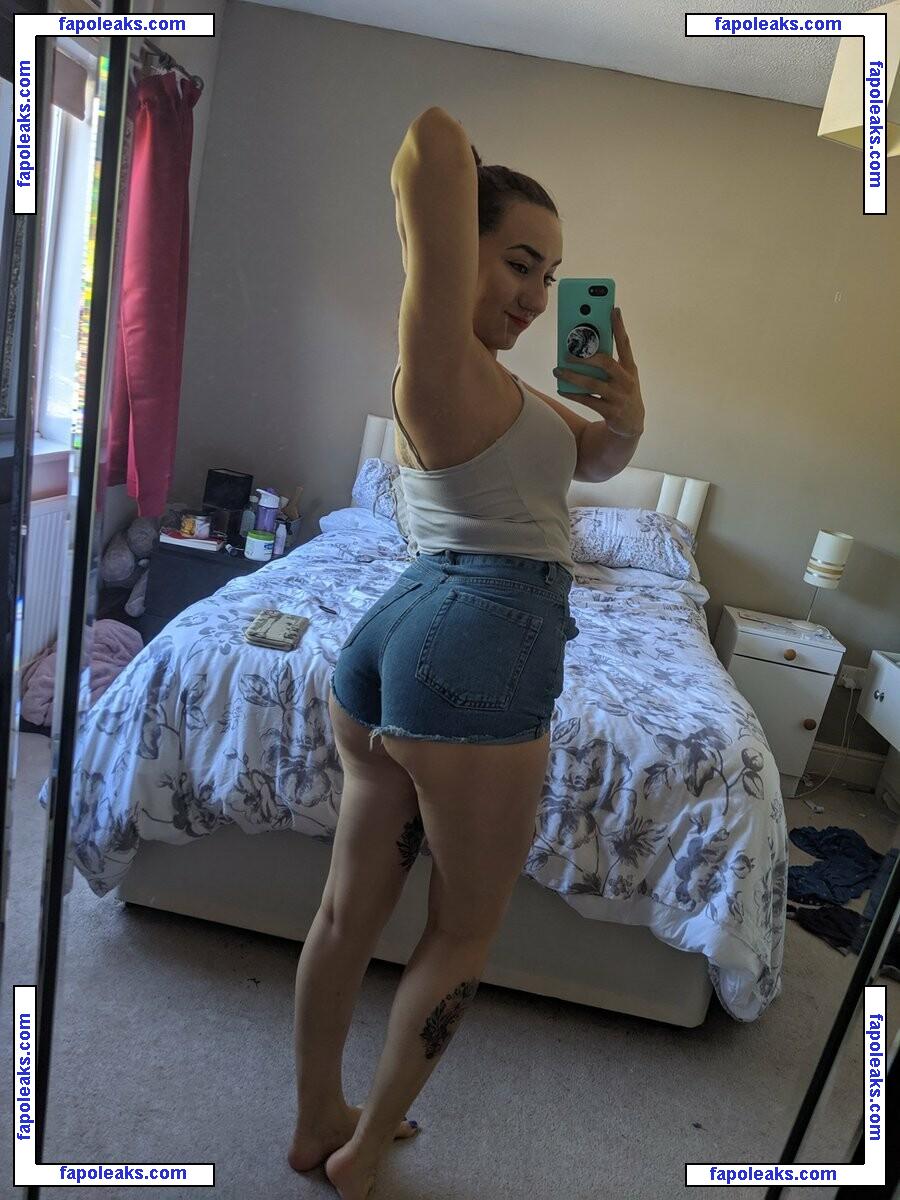 Hellcathhh nude photo #0010 from OnlyFans
