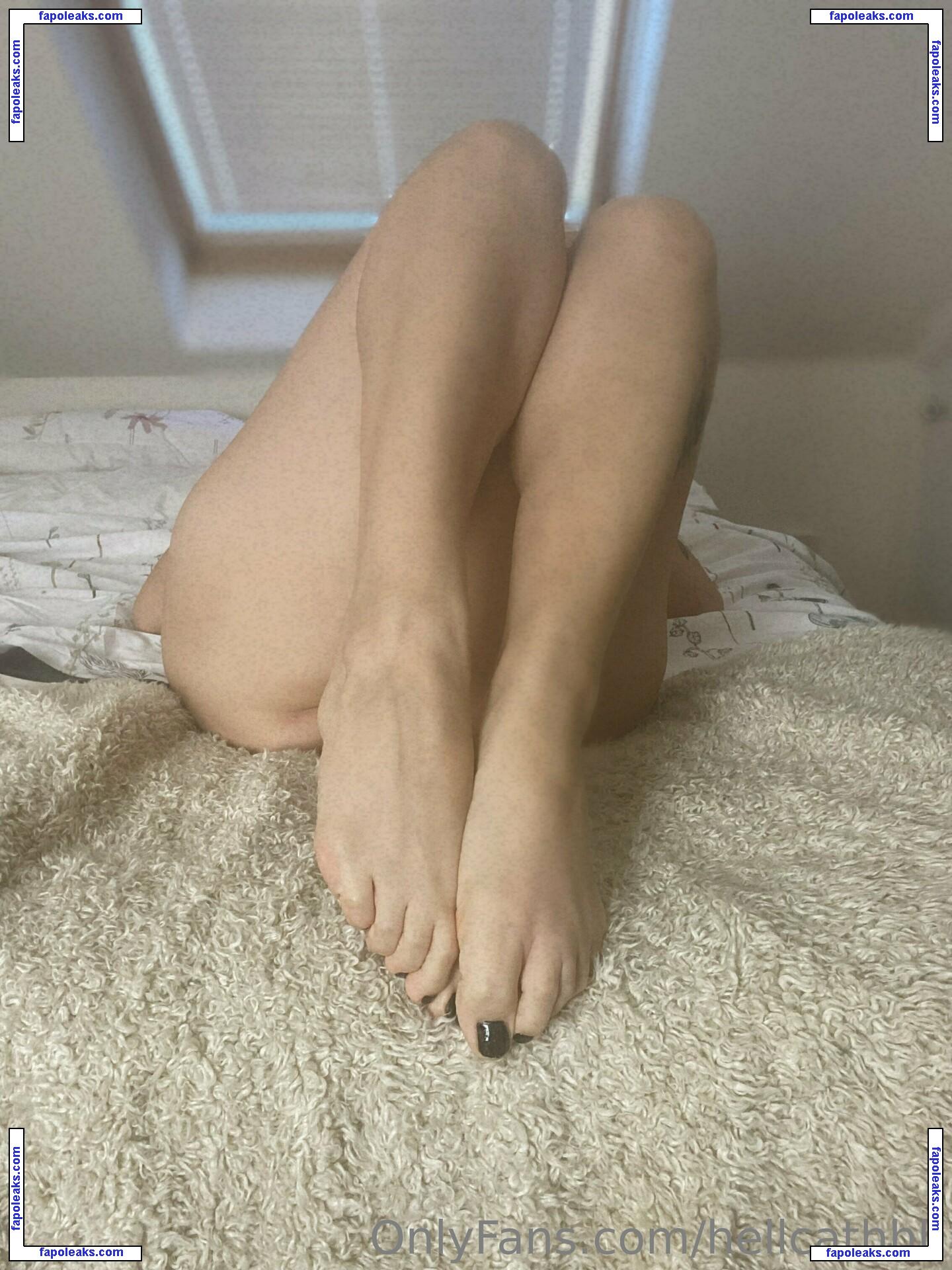 Hellcathhh nude photo #0025 from OnlyFans