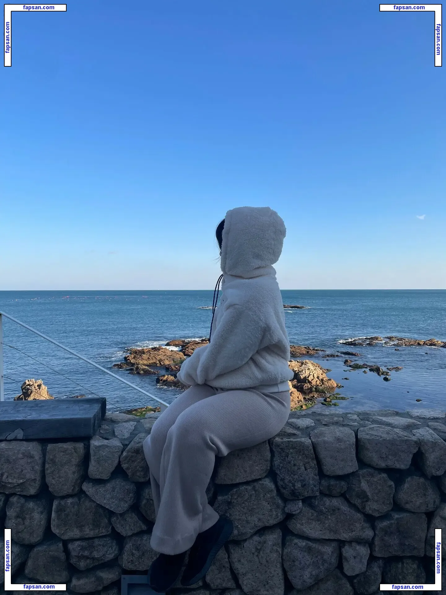 Hellini_fit nude photo #0007 from OnlyFans