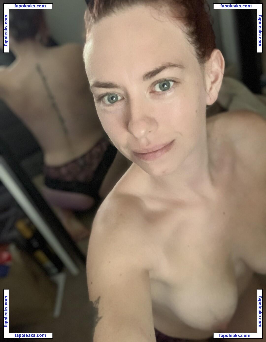 hellomissred / Carly Ashton nude photo #0013 from OnlyFans