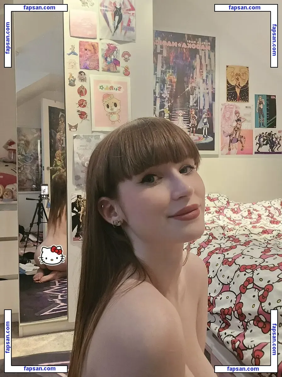 hellosephi nude photo #0006 from OnlyFans