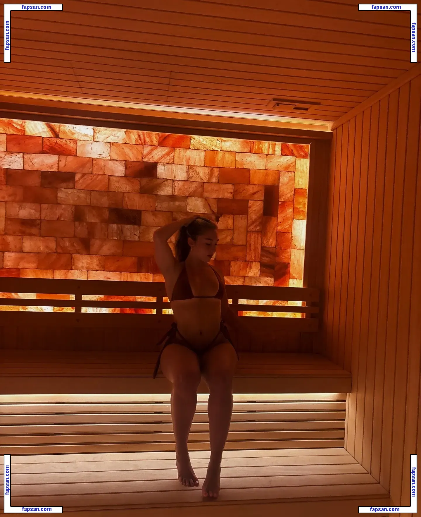 Heloise Hut nude photo #0067 from OnlyFans