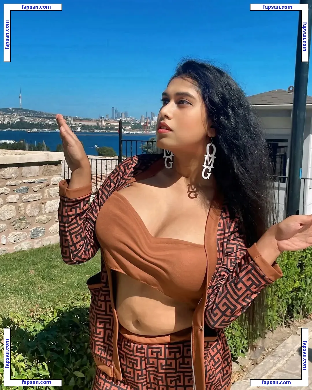 Hemoshree Bhadra голая фото #0021 с Онлифанс