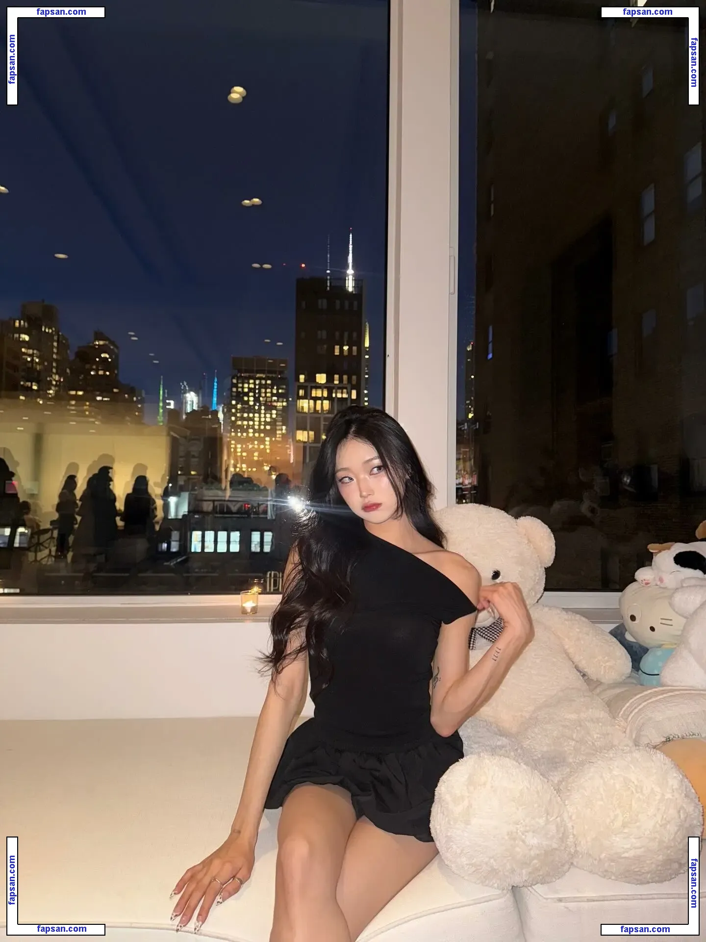 Hena Yang голая фото #0053 с Онлифанс