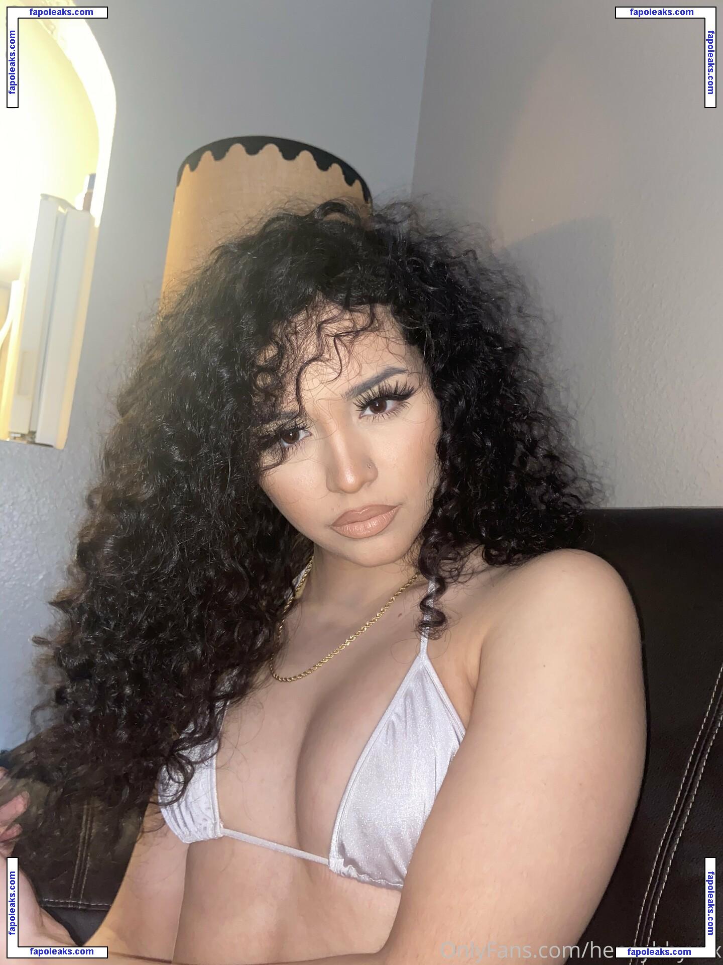 hennybbyxxx nude photo #0003 from OnlyFans