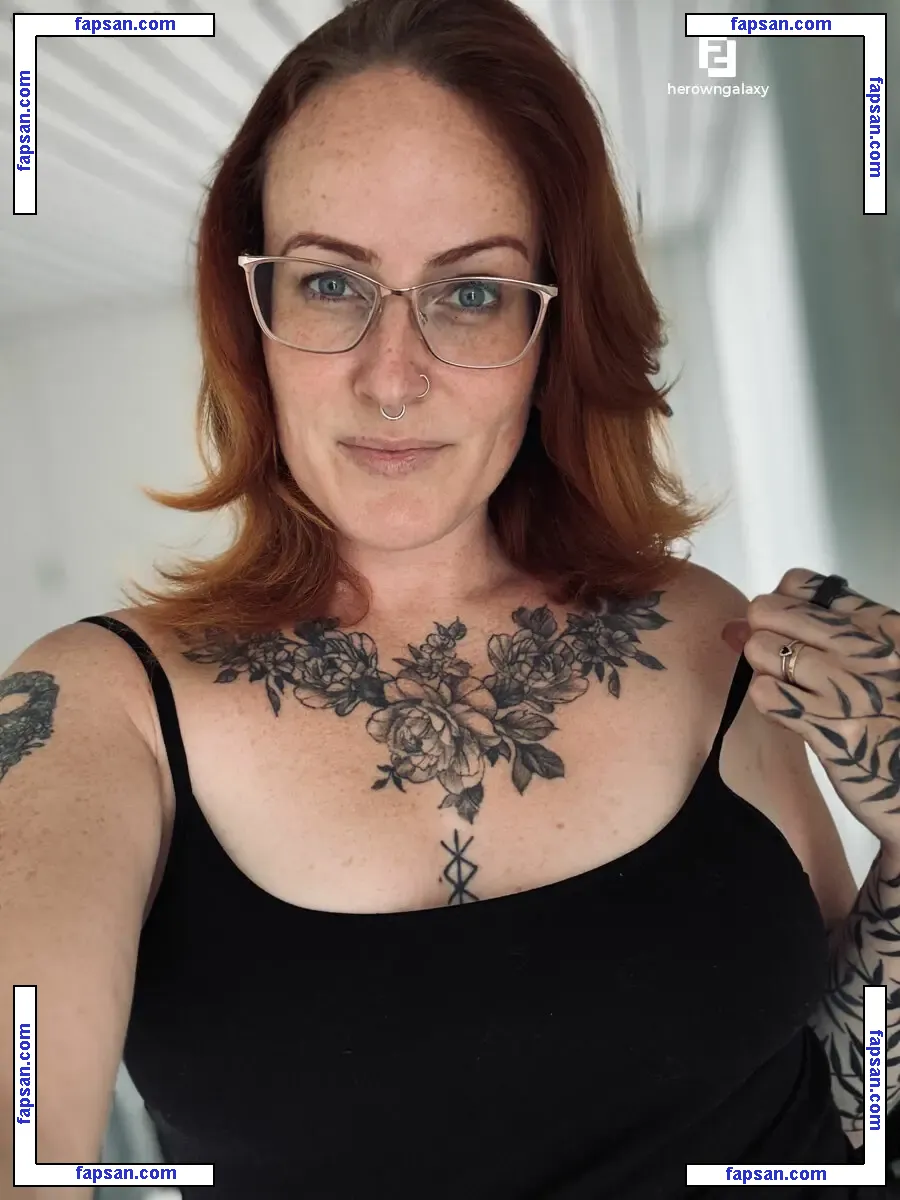 Herowngalaxy nude photo #0004 from OnlyFans