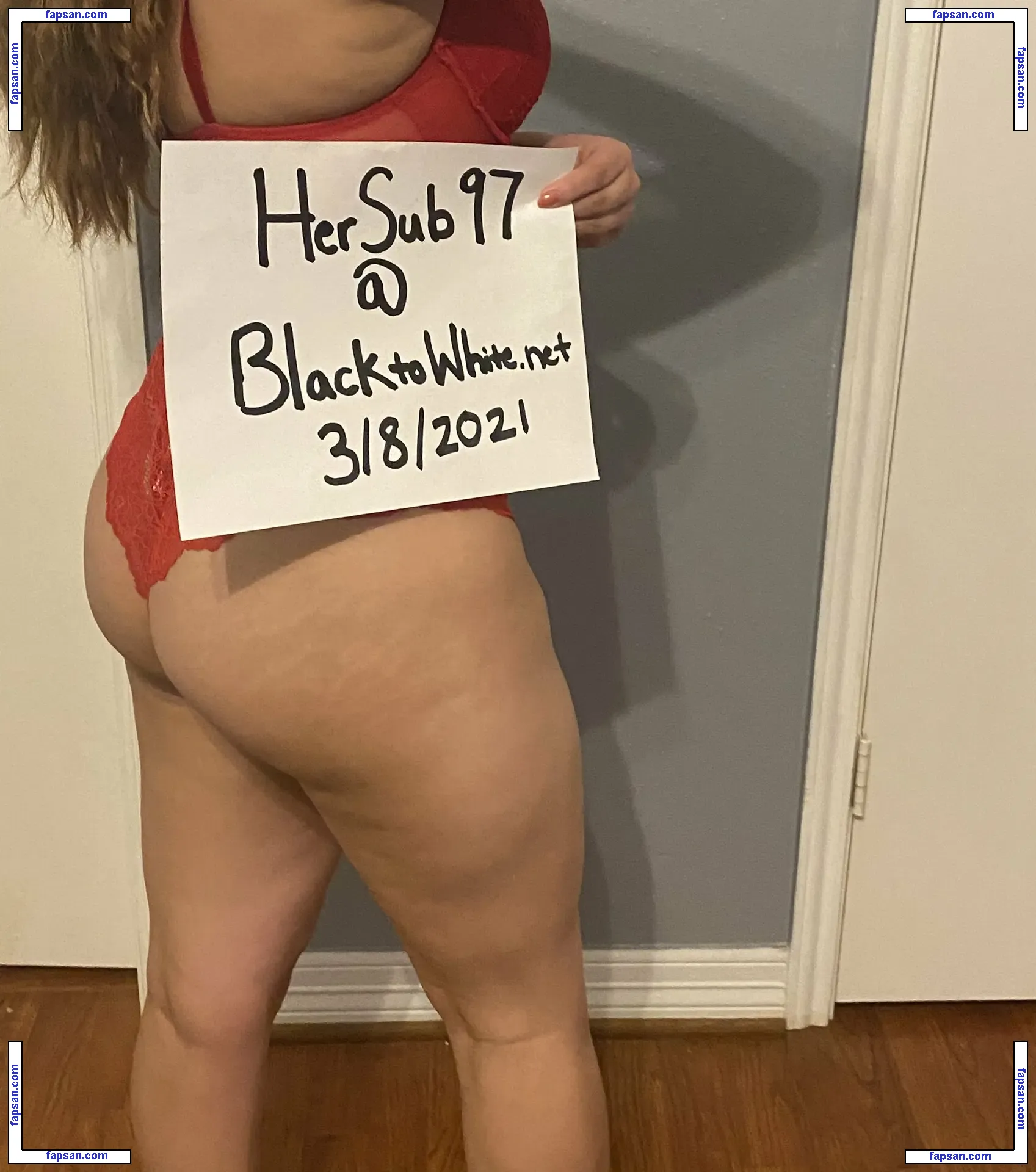 Hersub97 голая фото #0002 с Онлифанс