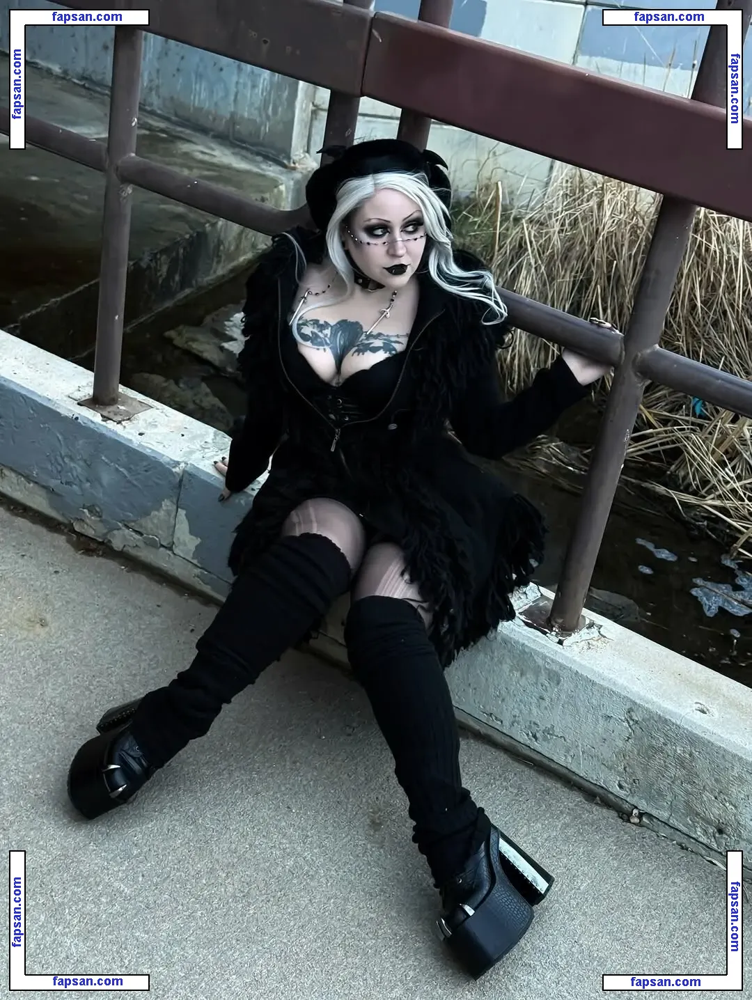 Hex Hypoxia nude photo #0033 from OnlyFans