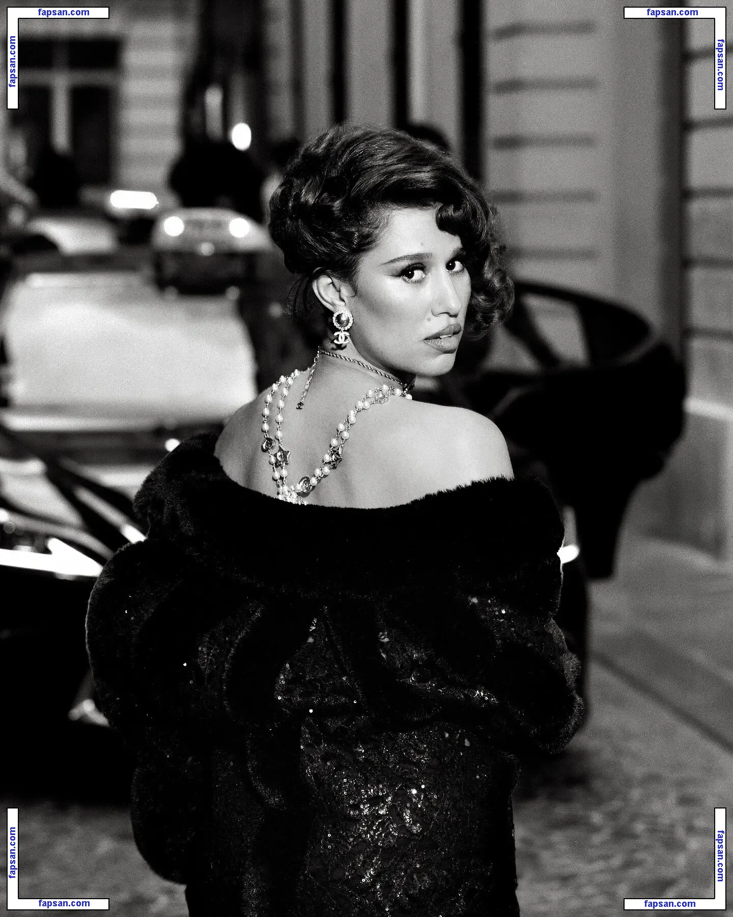 Heycalibear голая фото #0005 с Онлифанс