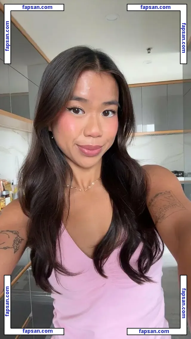 heyitsnami nude photo #0004 from OnlyFans