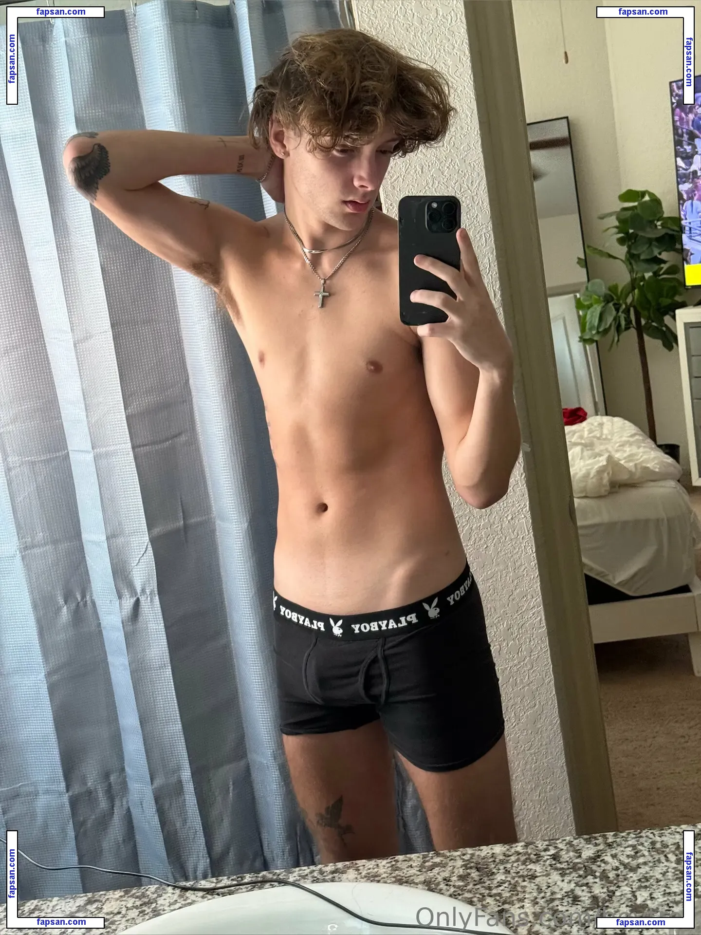 heytroy nude photo #0005 from OnlyFans