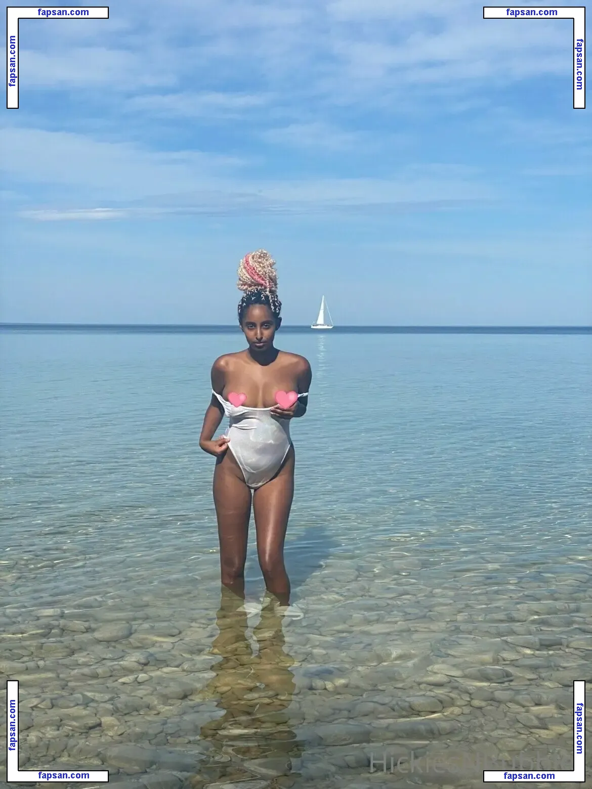 hickiesnbubbles nude photo #0018 from OnlyFans