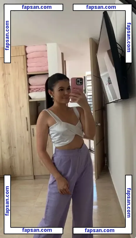 Hiddendana nude photo #0027 from OnlyFans