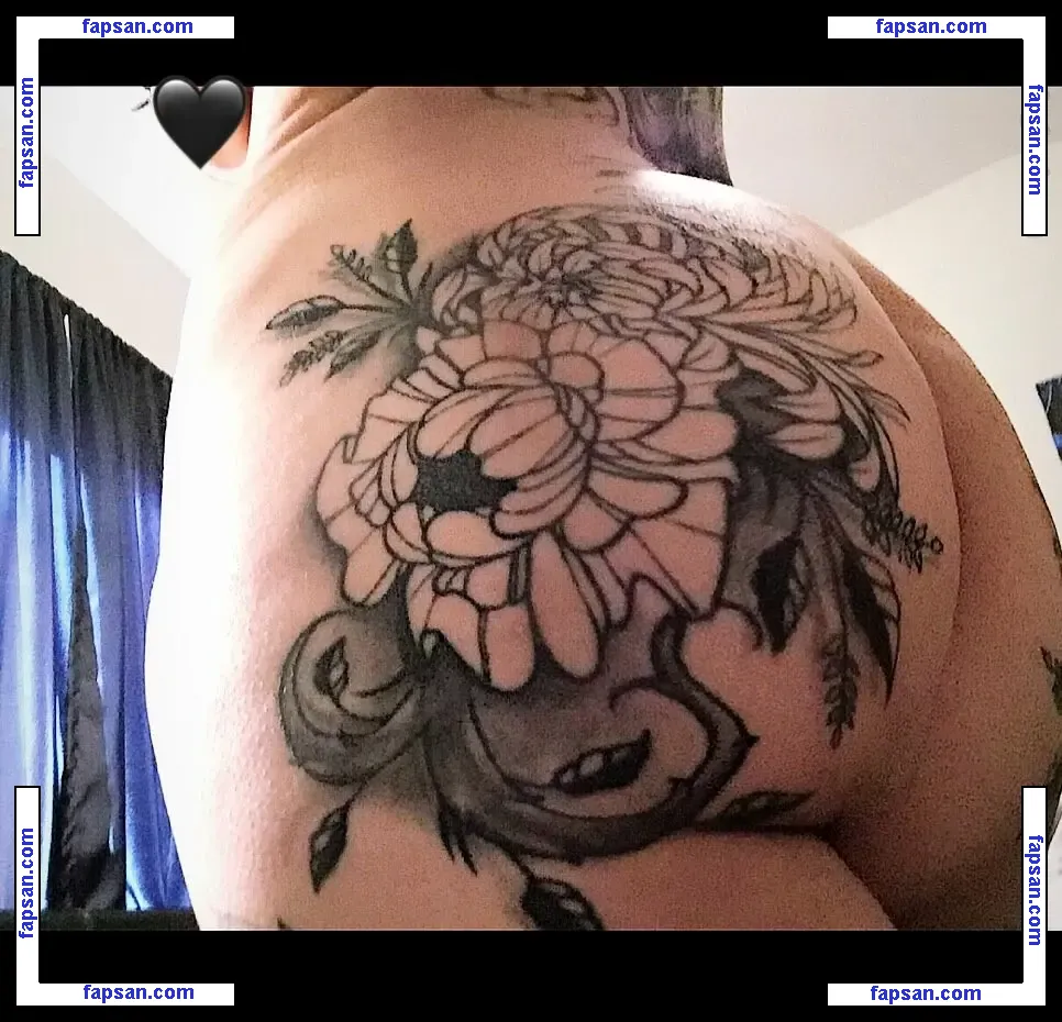 __Highma голая фото #0004 с Онлифанс