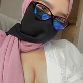 Hijab Camilla nude #0038