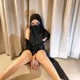 Hijab Camilla nude #0052