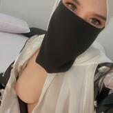 Hijab Camilla nude #0078