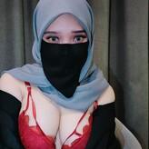 Hijab Camilla nude #0092