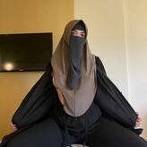 Hijab Camilla nude #0126