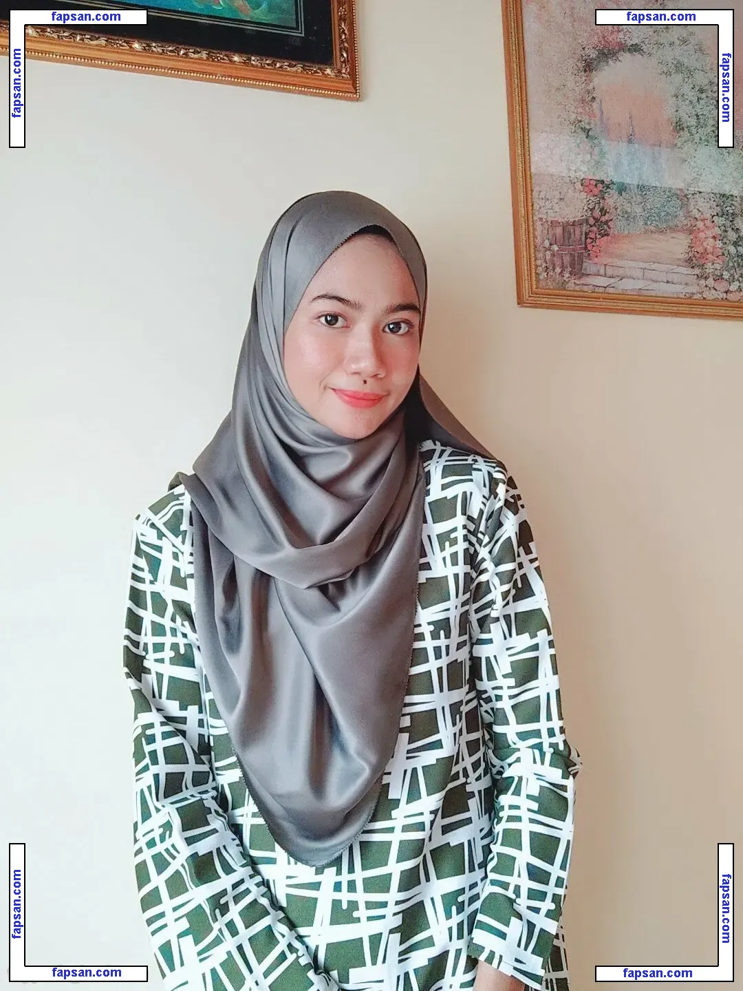 Hijab On голая фото #0024 с Онлифанс