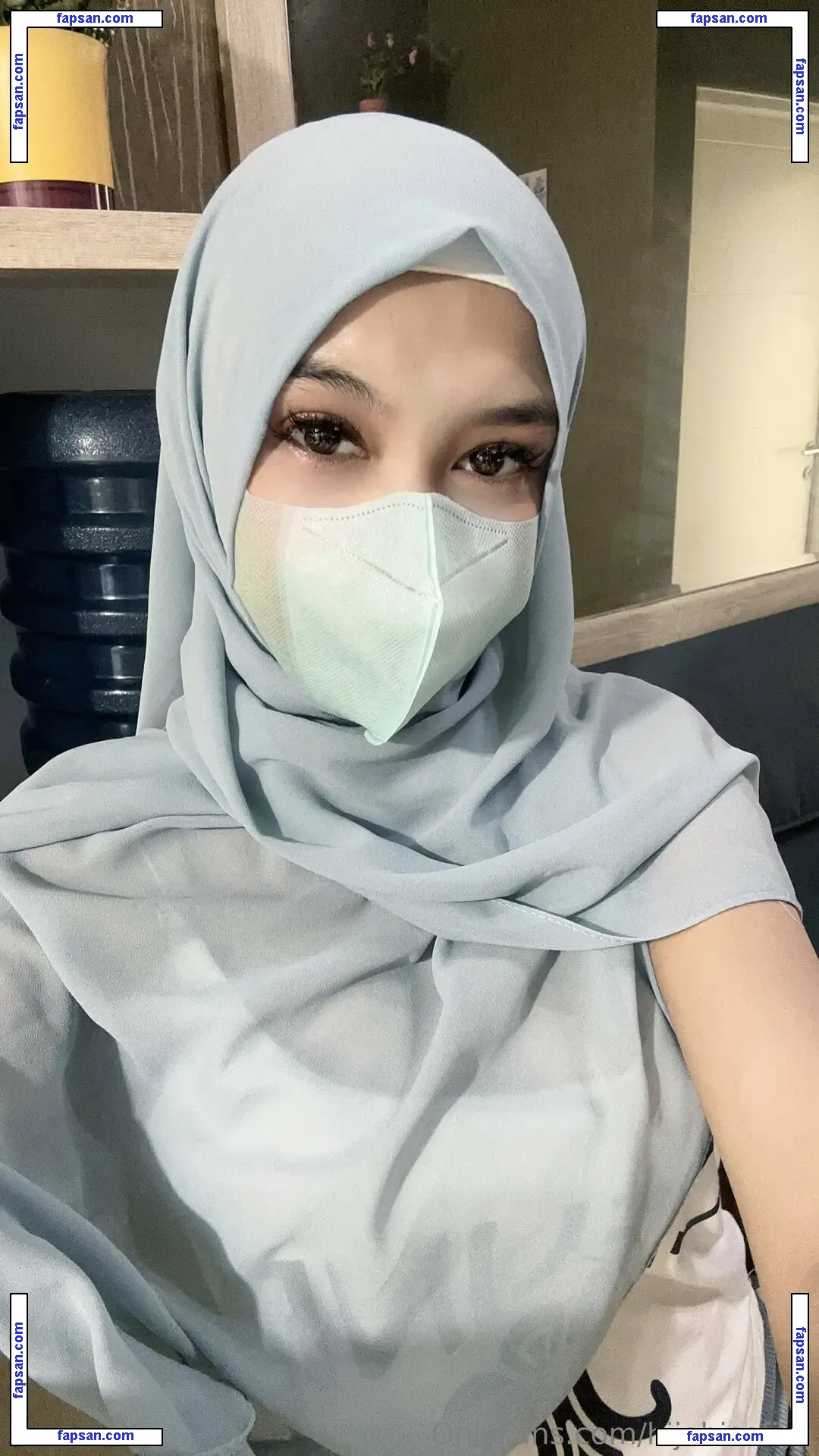 hijabisofiya nude photo #0007 from OnlyFans