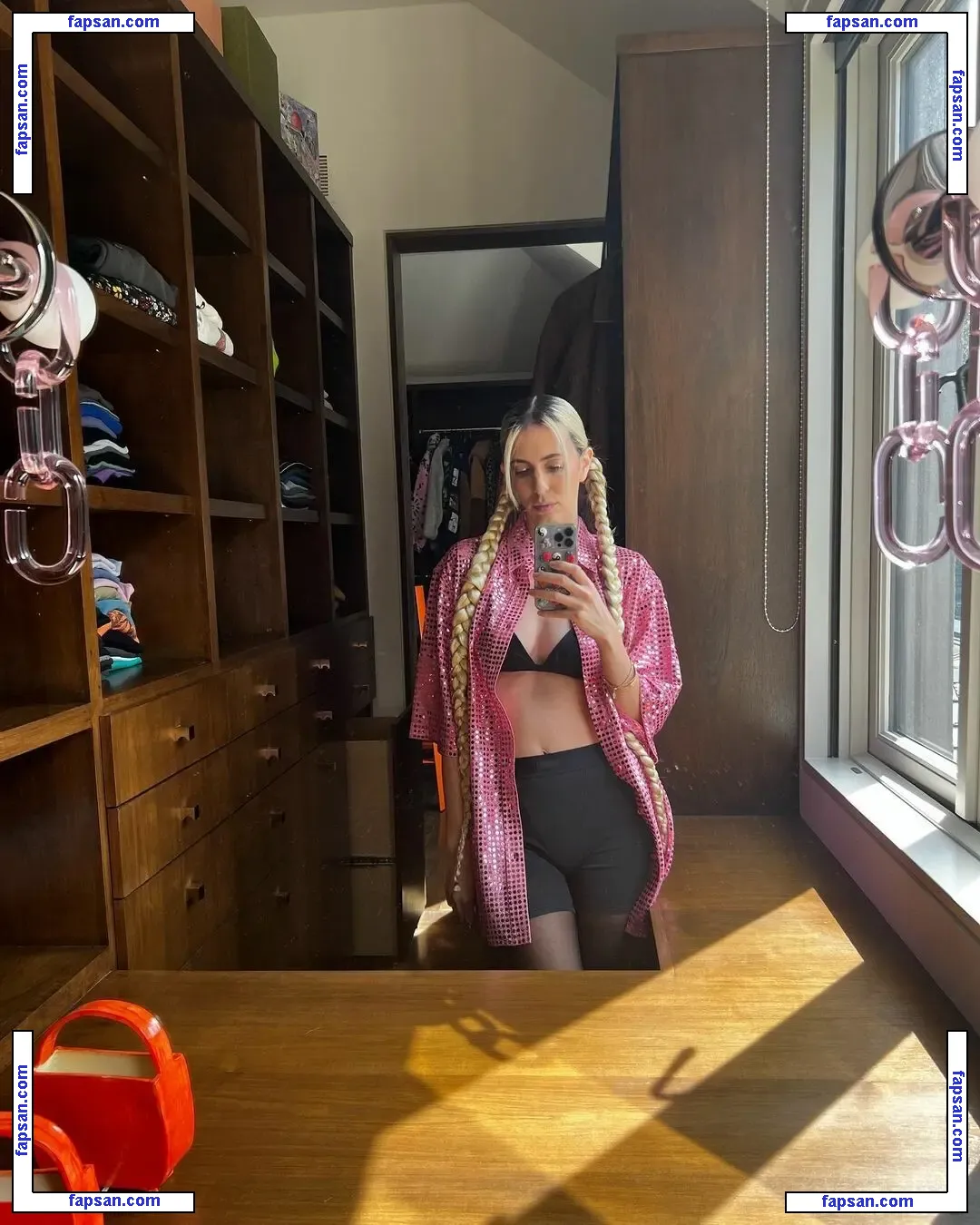 Hila Klein nude photo #0010 from OnlyFans