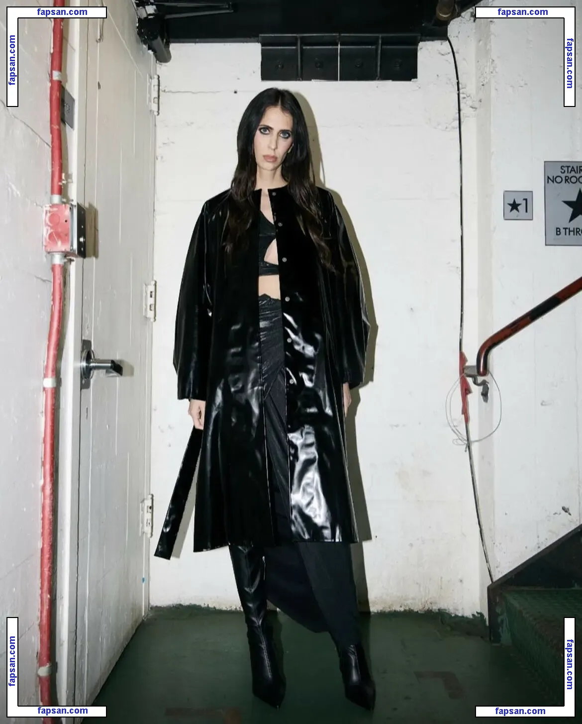 Hila Klein nude photo #0076 from OnlyFans