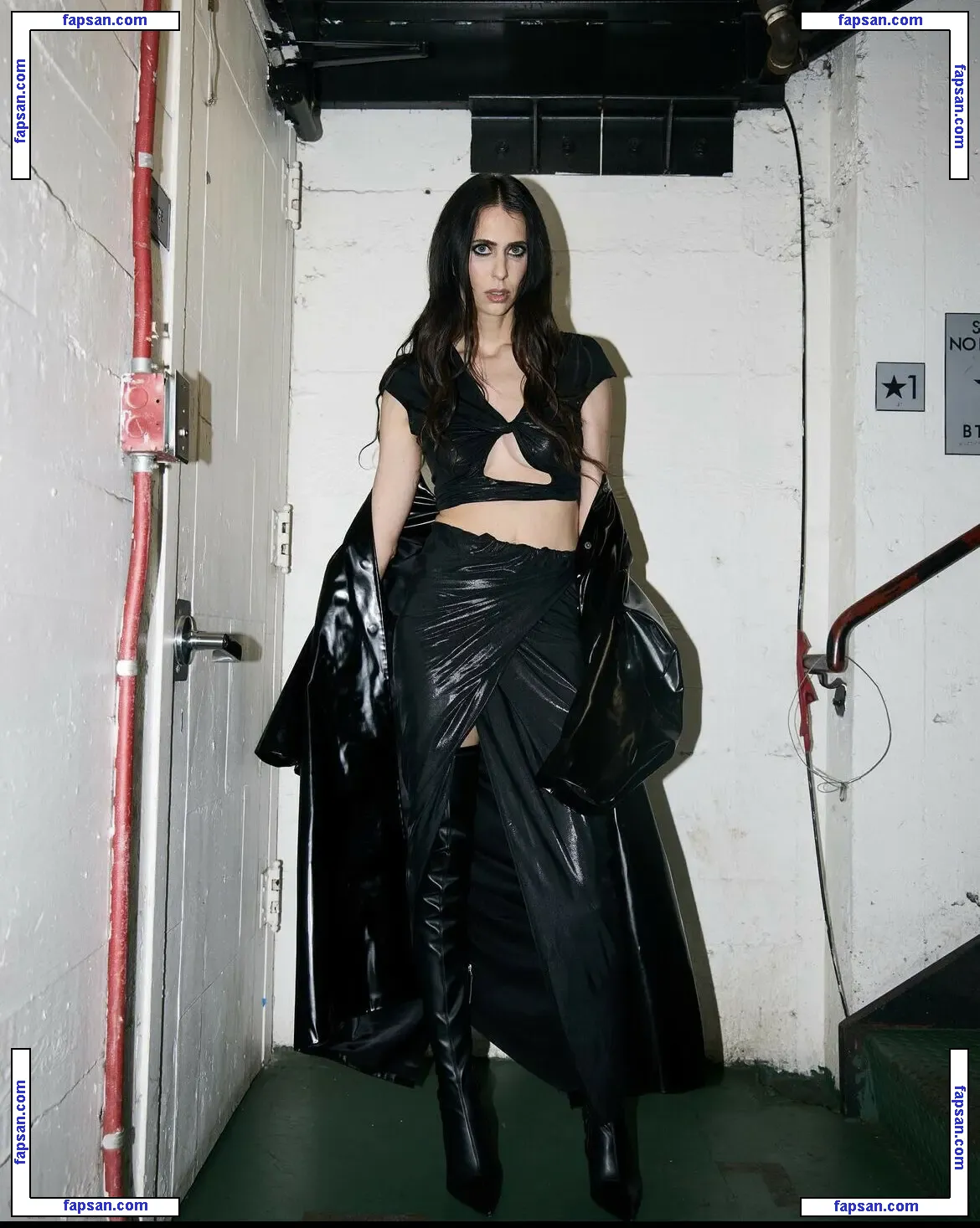 Hila Klein nude photo #0077 from OnlyFans