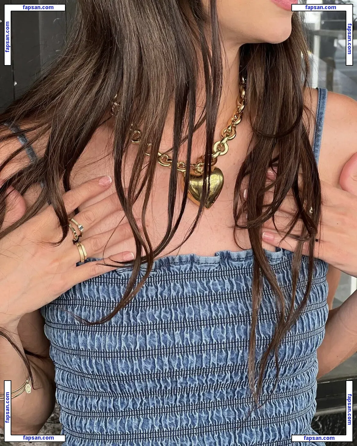 Hila Klein nude photo #0108 from OnlyFans