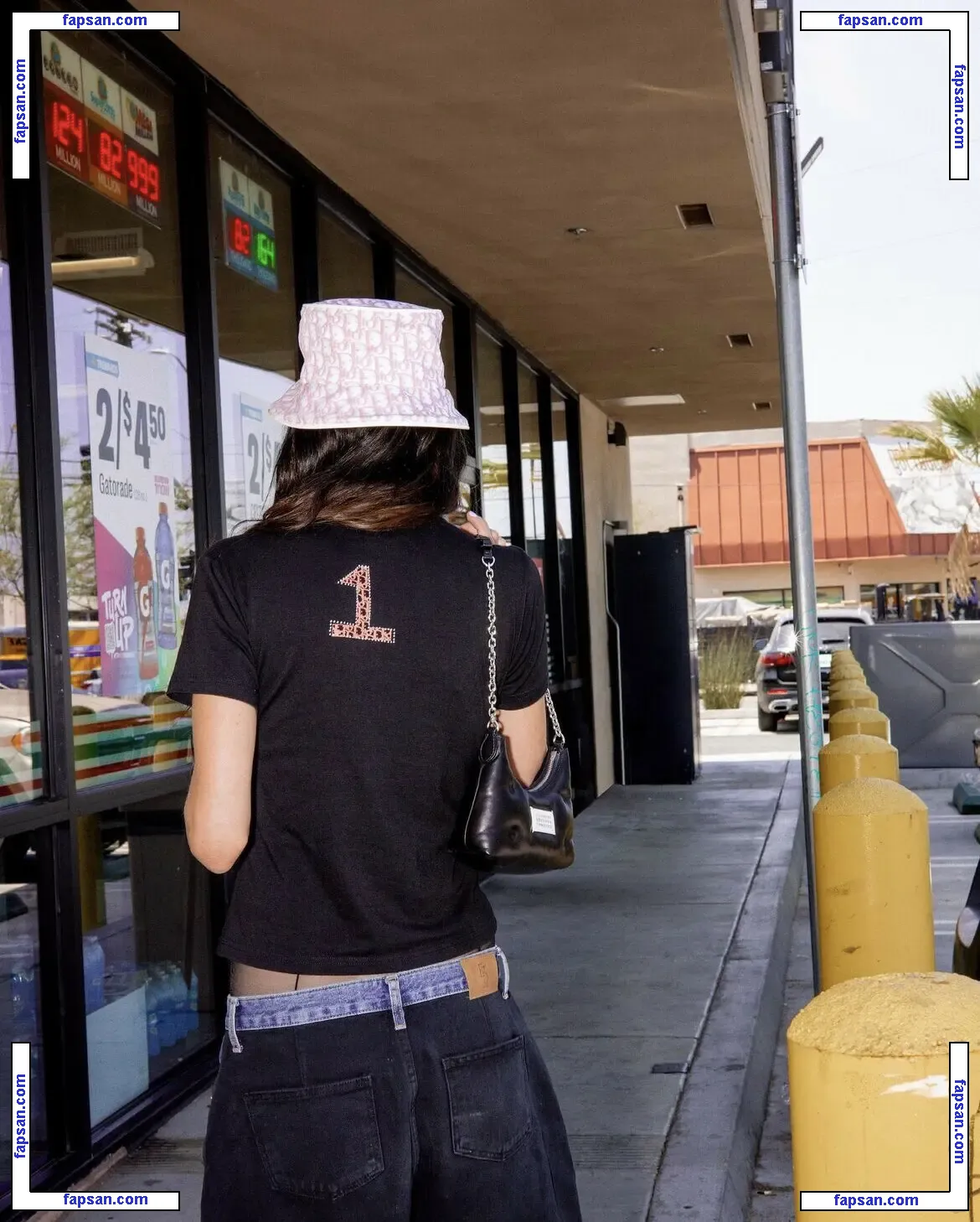 Hila Klein nude photo #0121 from OnlyFans