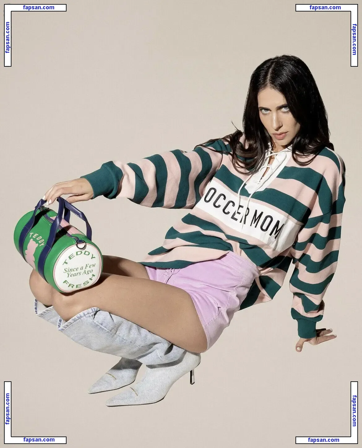 Hila Klein nude photo #0130 from OnlyFans