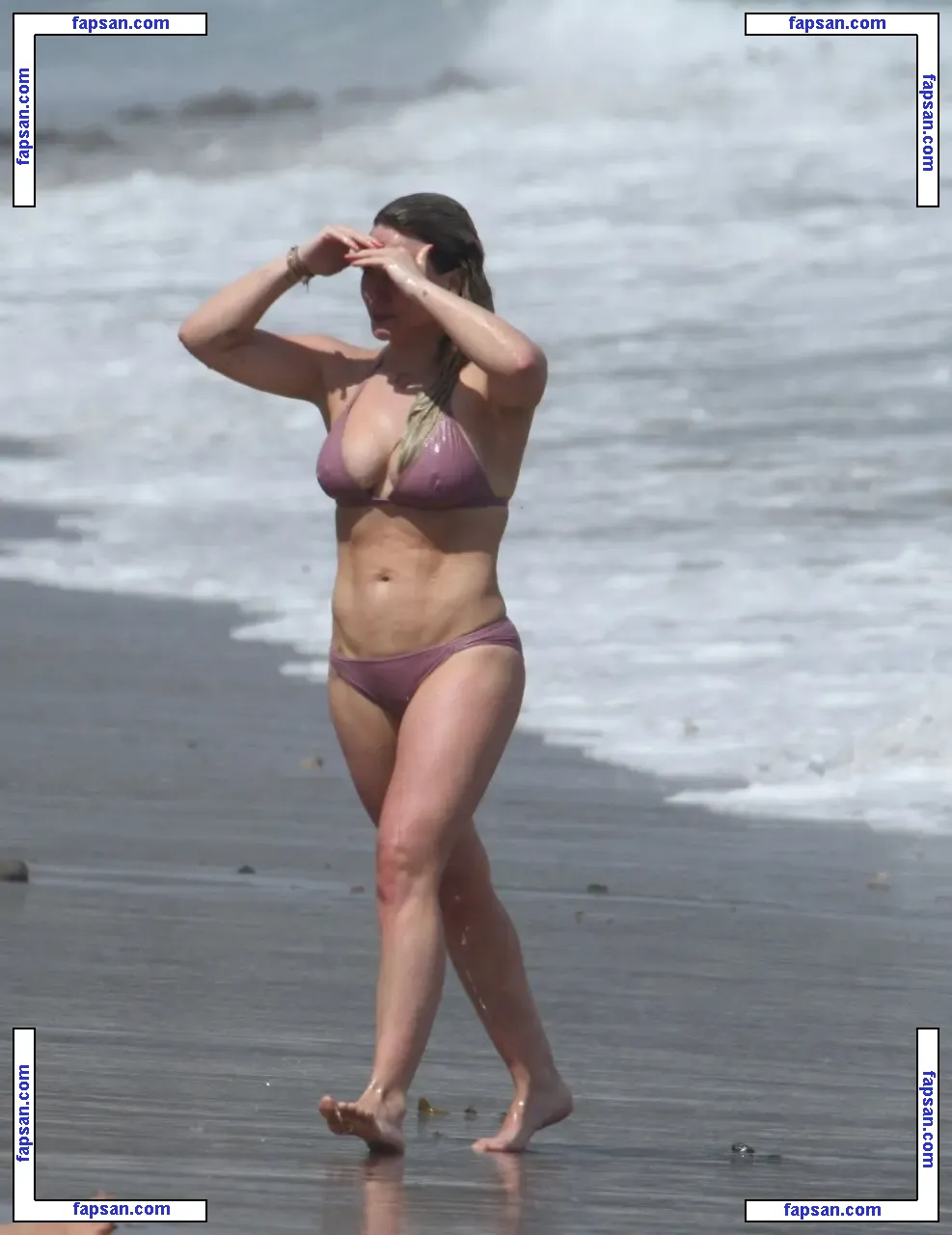 Hilary Duff nude photo #0067 from OnlyFans
