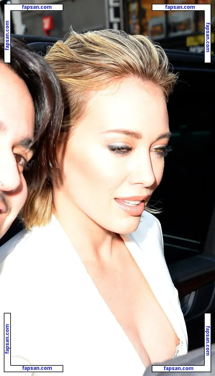 Hilary Duff nude photo #0326 from OnlyFans