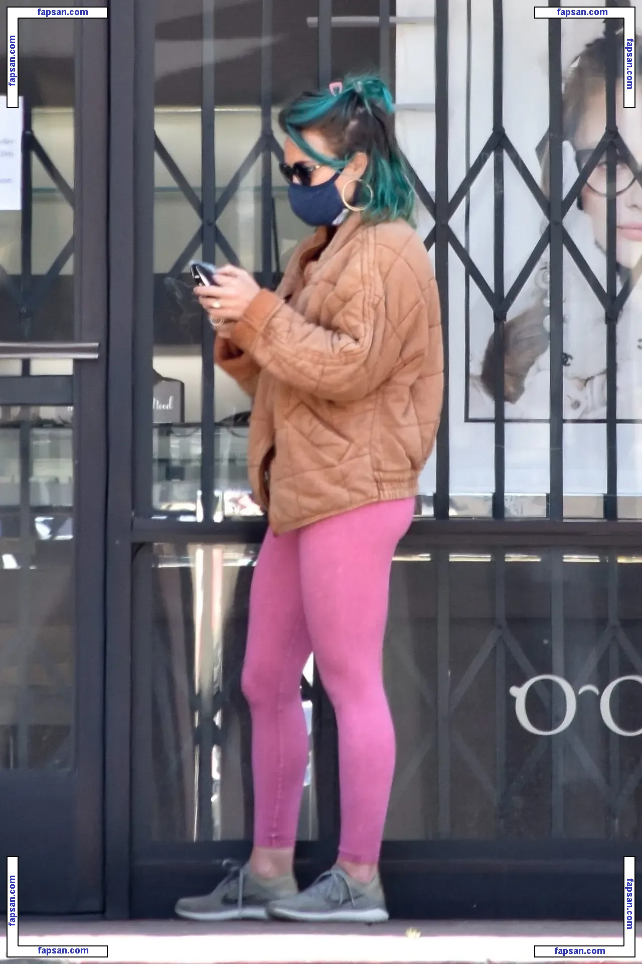 Hilary Duff nude photo #0878 from OnlyFans