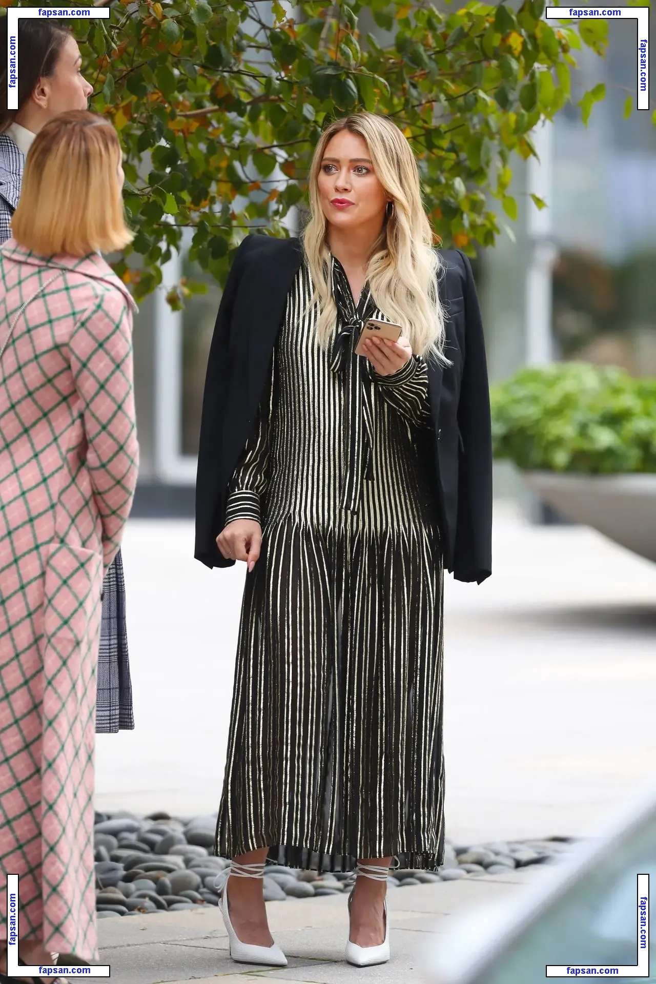Hilary Duff nude photo #0924 from OnlyFans