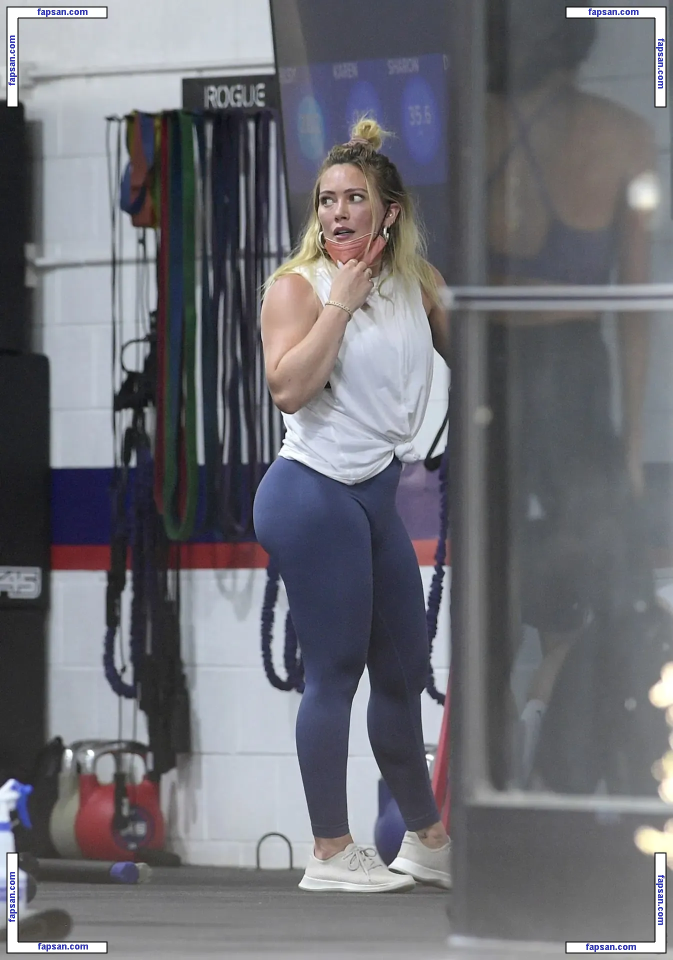 Hilary Duff nude photo #0958 from OnlyFans