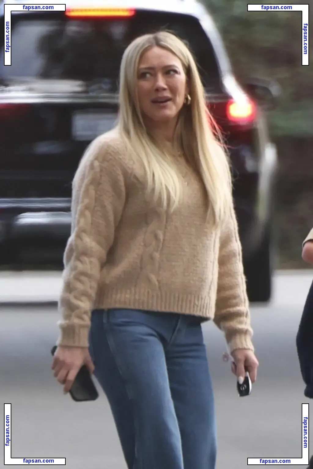Hilary Duff nude photo #1609 from OnlyFans