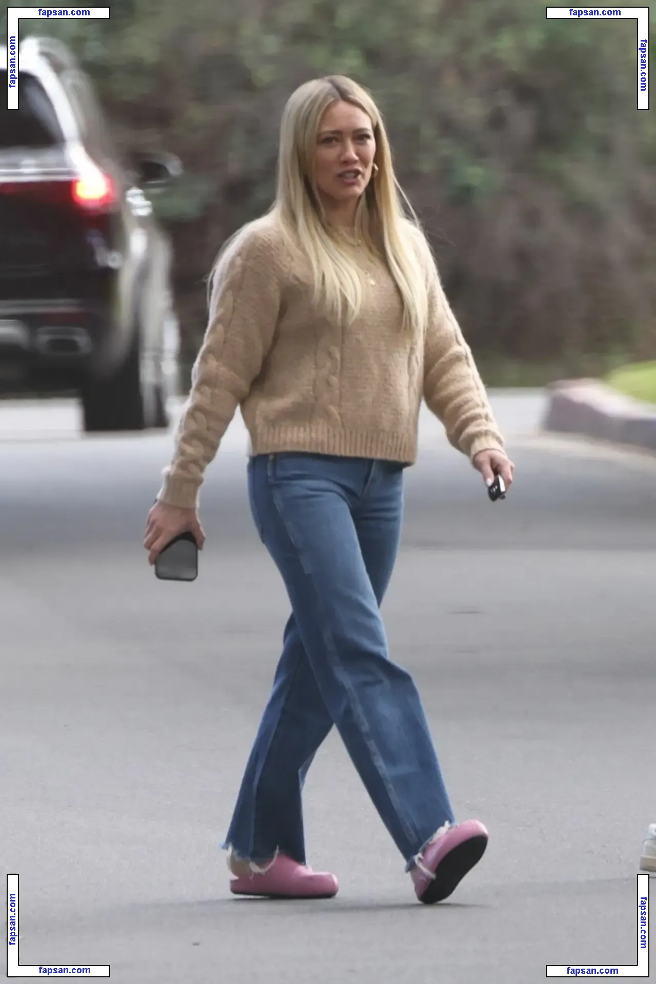 Hilary Duff nude photo #1612 from OnlyFans