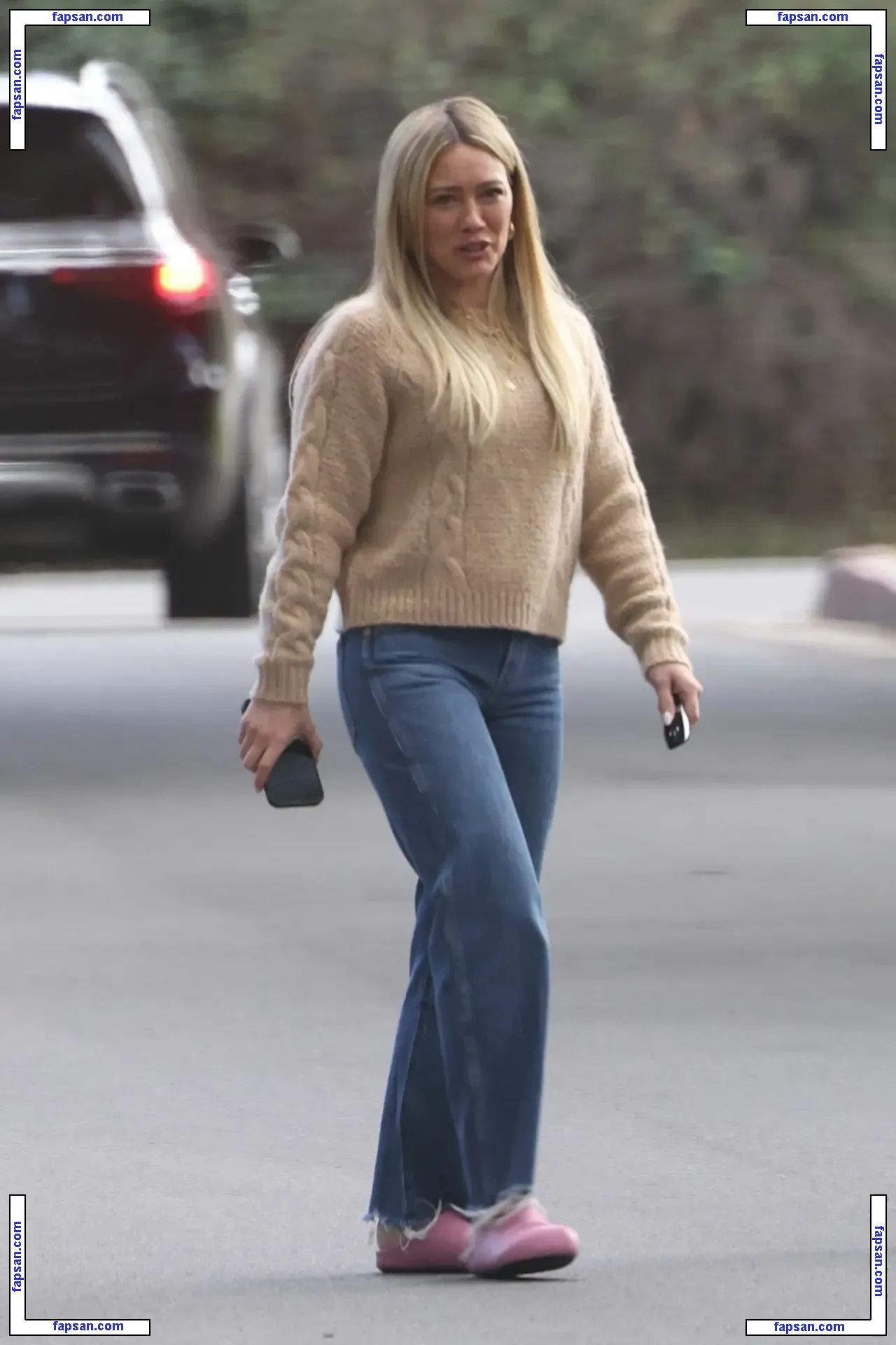 Hilary Duff nude photo #1614 from OnlyFans
