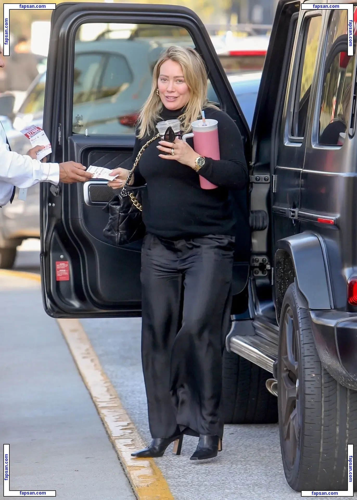 Hilary Duff nude photo #2103 from OnlyFans