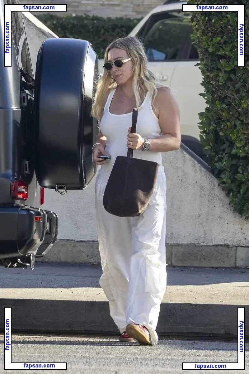Hilary Duff nude photo #2122 from OnlyFans