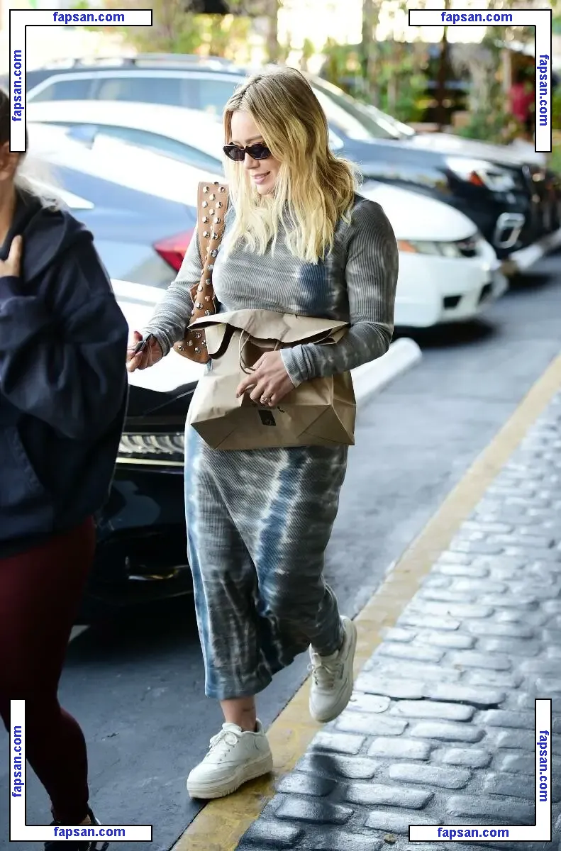 Hilary Duff nude photo #2127 from OnlyFans