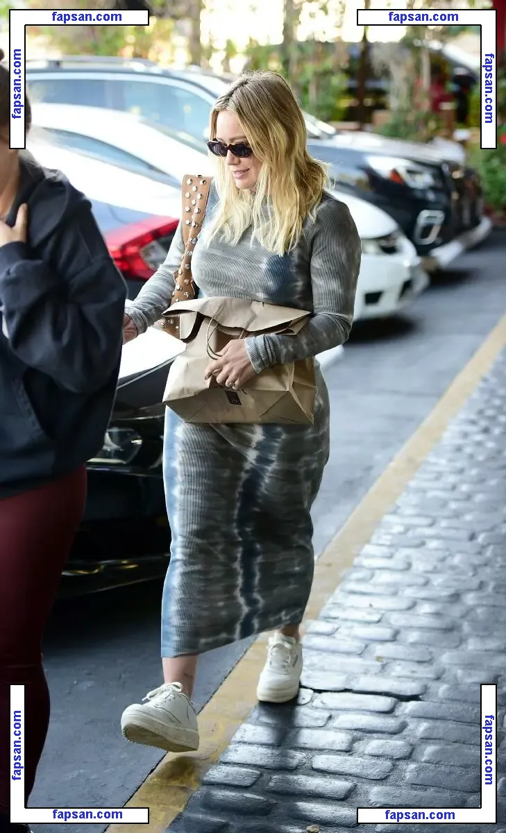 Hilary Duff nude photo #2130 from OnlyFans