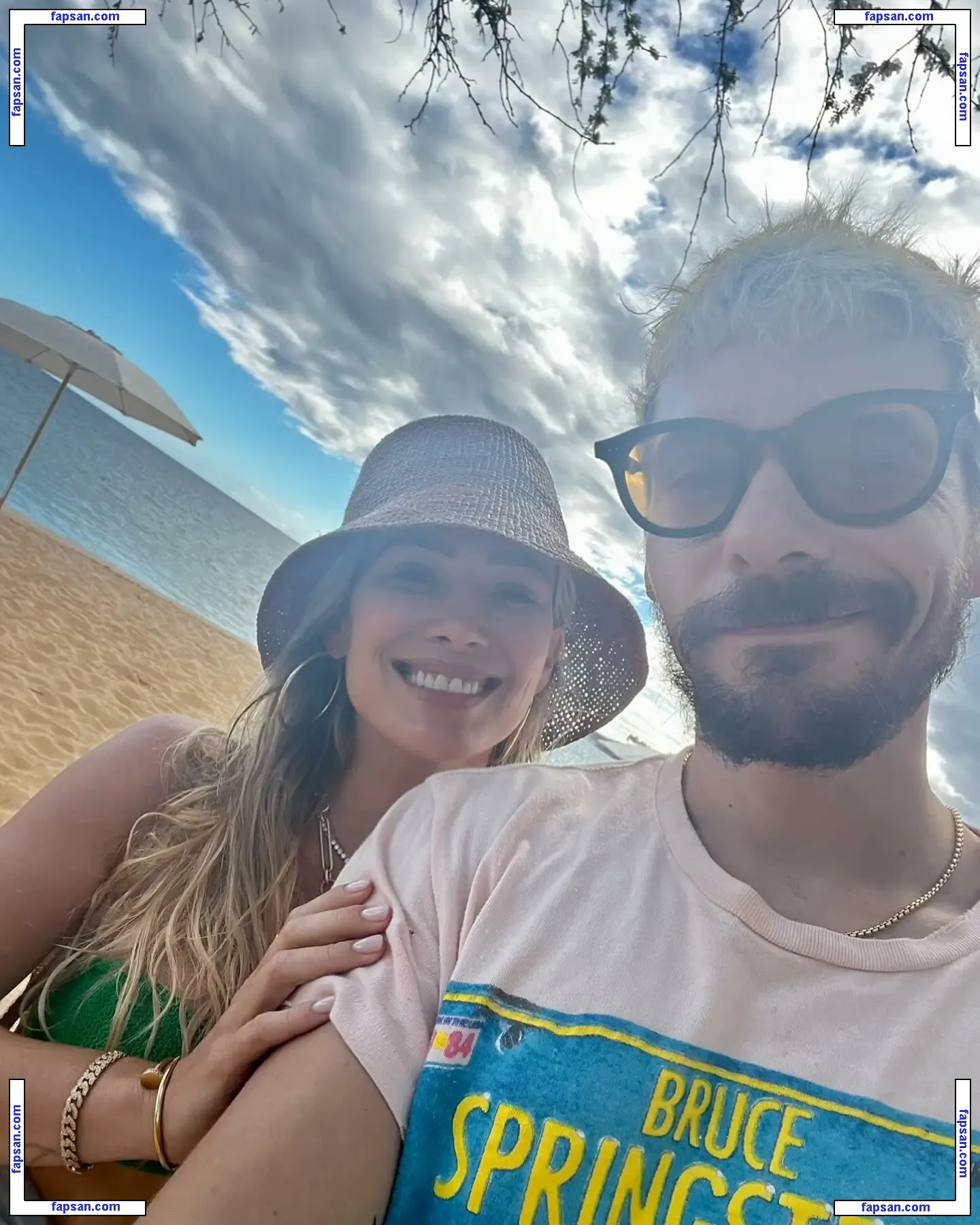 Hilary Duff nude photo #2134 from OnlyFans