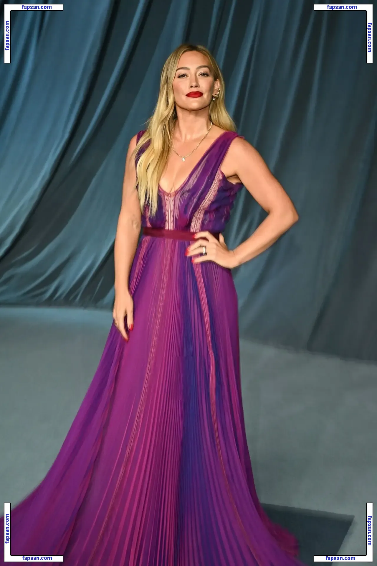 Hilary Duff nude photo #2175 from OnlyFans