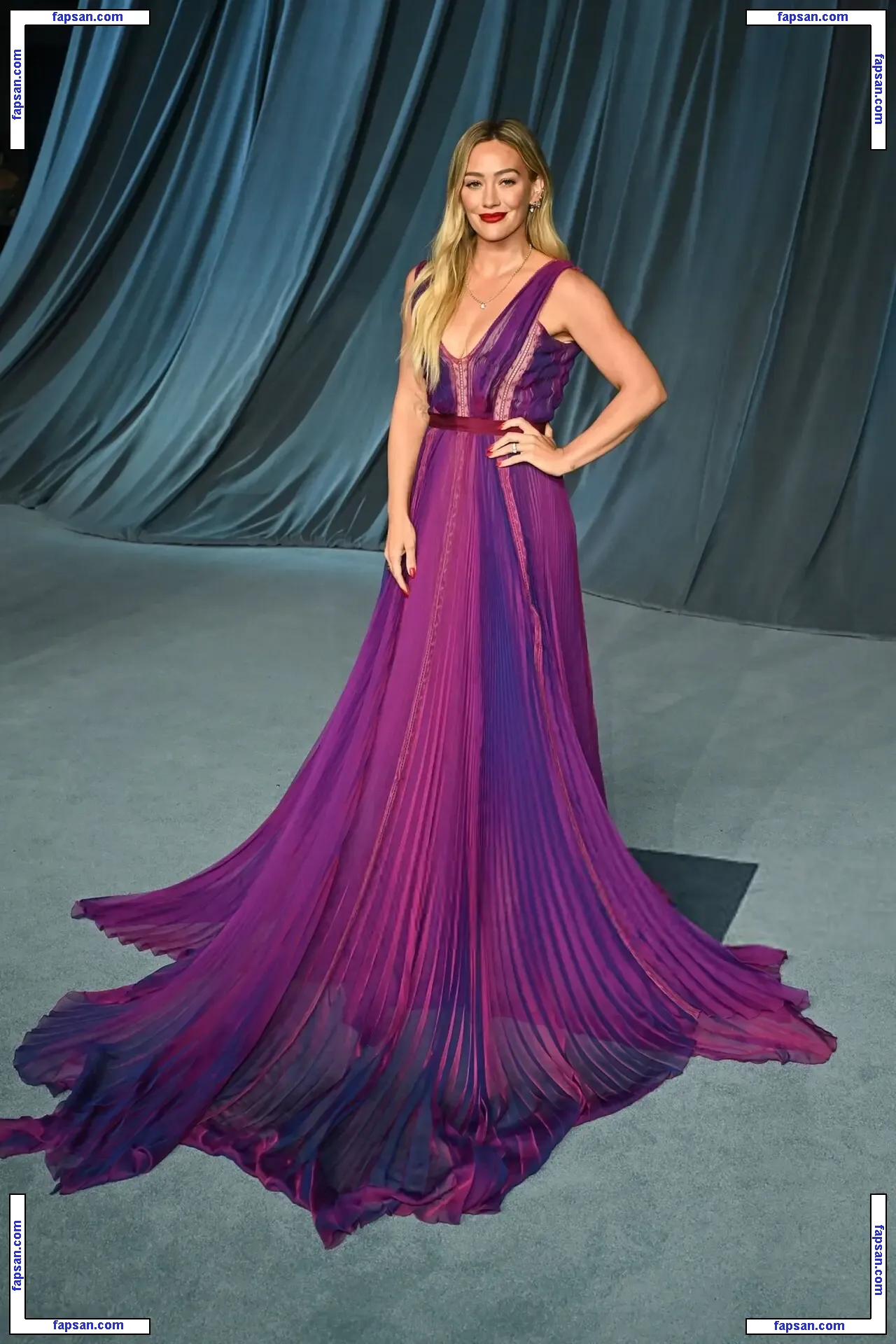 Hilary Duff nude photo #2184 from OnlyFans