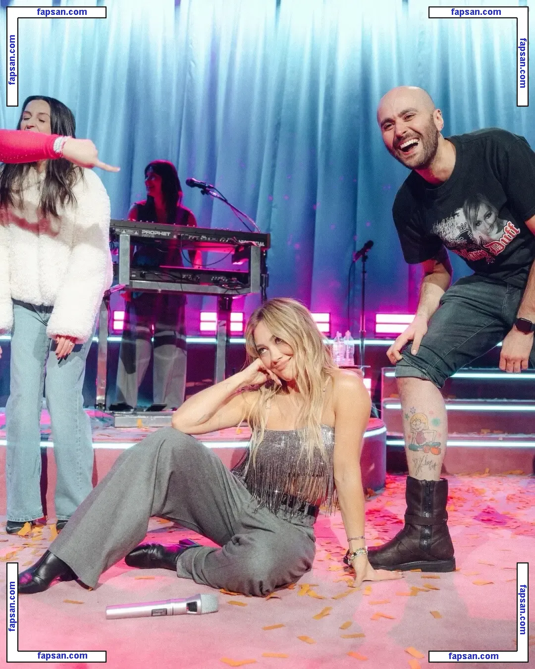 Hilary Duff nude photo #2233 from OnlyFans