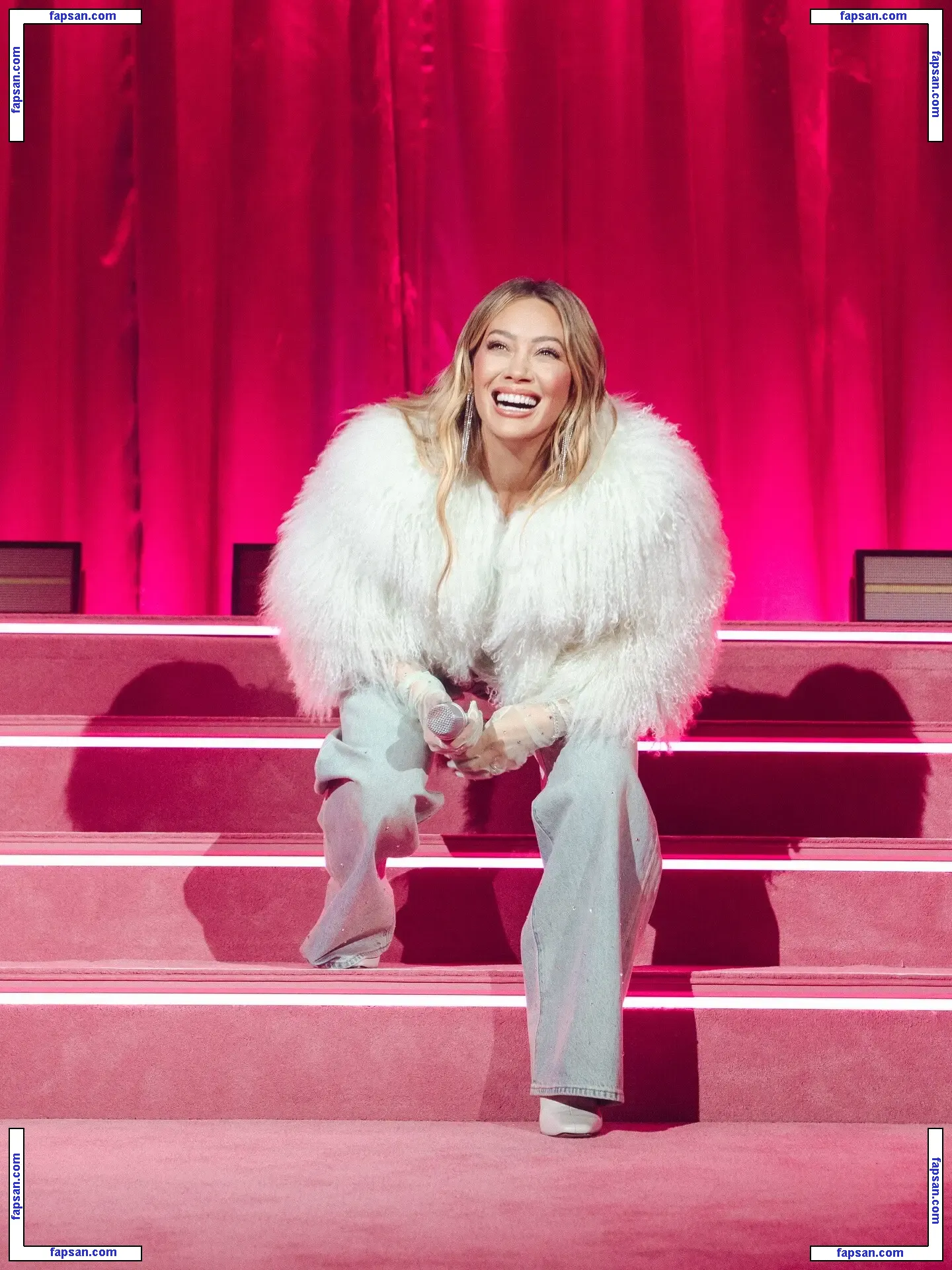 Hilary Duff nude photo #2238 from OnlyFans