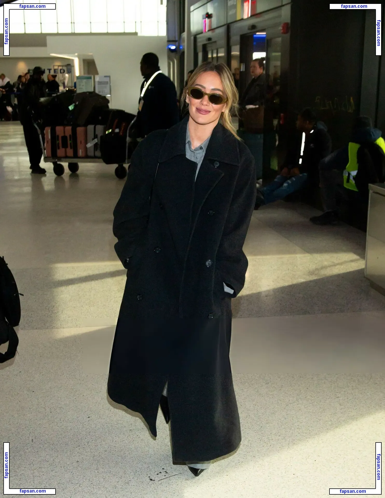 Hilary Duff nude photo #2250 from OnlyFans